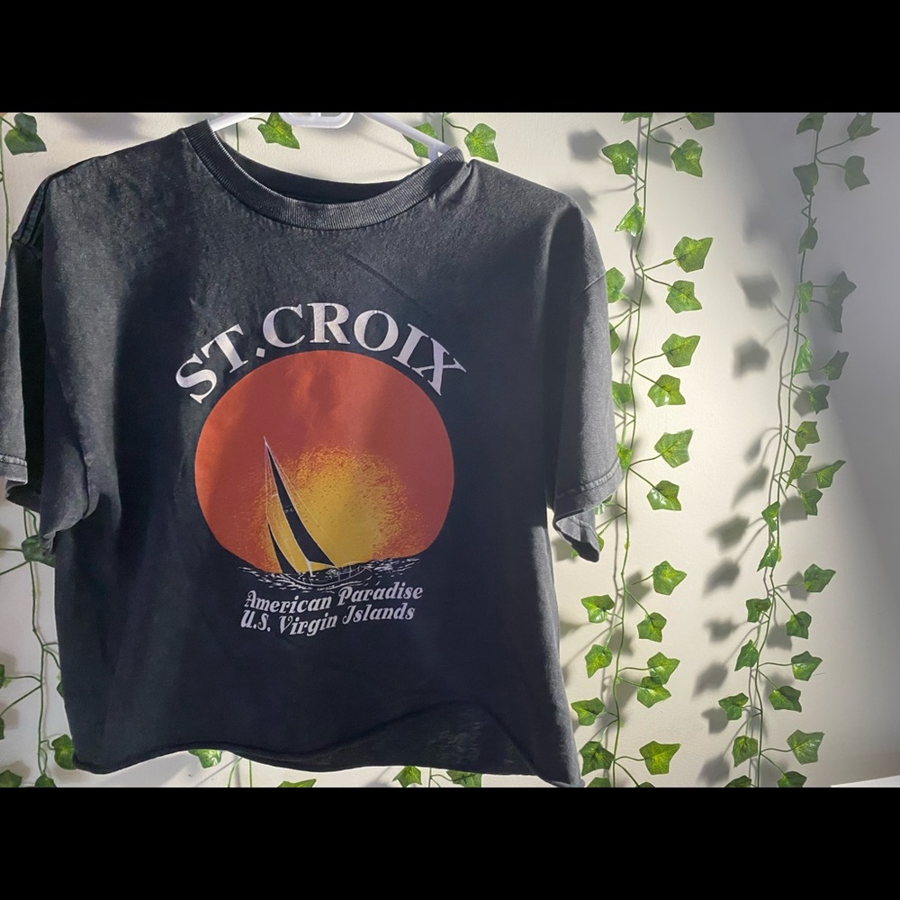 BRANDY MELVILLE ST.CROIX TOP⚡️